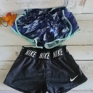 2 pair Nike shorts Girls size xs